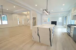 786 Main St, Hudson, MA 01749 - Photo 8