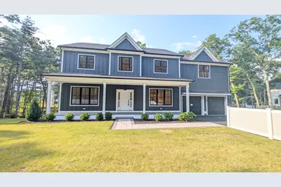 786 Main St, Hudson, MA 01749 - Photo 1