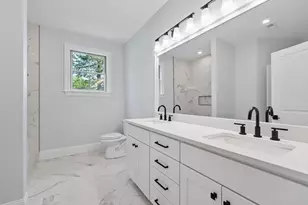 786 Main St, Hudson, MA 01749 - Photo 22