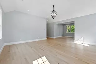 786 Main St, Hudson, MA 01749 - Photo 18