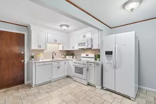 39 Pleasant St, Northborough, MA 01532 - Photo 2