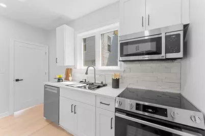 446 Broadway #1, Somerville, MA 02145 - Photo 10