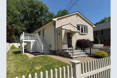 43 Deerfield Ave, Westwood, MA 02090 - Photo 2