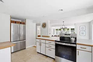 11 Sylvia Rd, North Reading, MA 01864 - Photo 10