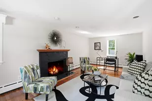 11 Sylvia Rd, North Reading, MA 01864 - Photo 2