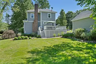 42 Brooks Pl, West Bridgewater, MA 02379 - Photo 38