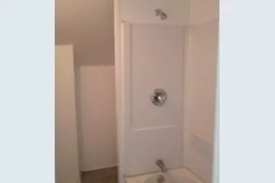 3 Lynn St, Fitchburg, MA 01420 - Photo 24