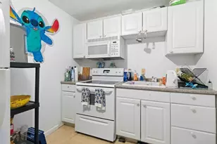 596 American Legion Hwy, Boston, MA 02131 - Photo 6