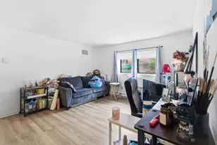 596 American Legion Hwy, Boston, MA 02131 - Photo 14