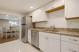 60 Bryon, Newton, MA 02467 - Photo 2