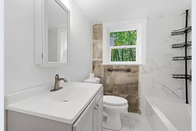 253 Lexington St, Woburn, MA 01801 - Photo 8