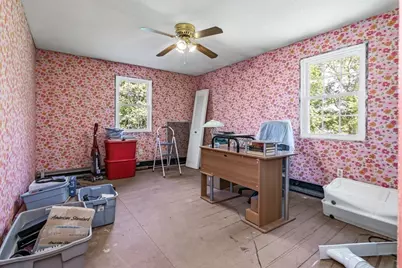 41 Riverview Ave, Methuen, MA 01844 - Photo 32