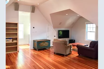77 Highland Road, Somerville, MA 02144 - Photo 14