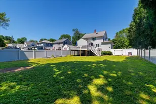 18 Healy Rd, Worcester, MA 01603 - Photo 18