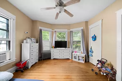 363 White St, Springfield, MA 01108 - Photo 20