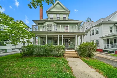 363 White St, Springfield, MA 01108 - Photo 2