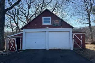 1 Eames Ave, Worcester, MA 01603 - Photo 24