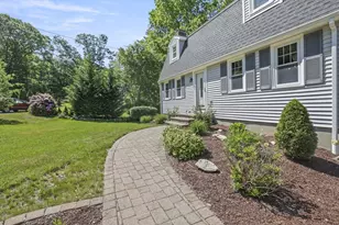 8 Walker Rd, Franklin, MA 02038 - Photo 6