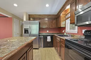 8 Walker Rd, Franklin, MA 02038 - Photo 20