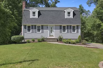 8 Walker Rd, Franklin, MA 02038 - Photo 2