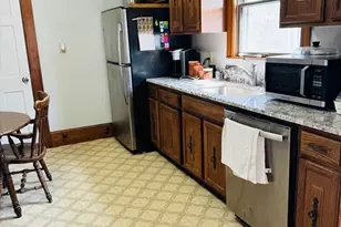 43 Chapman St, Watertown, MA 02472 - Photo 4