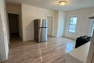 4 Euclid Ave, Worcester, MA 01604 - Photo 4