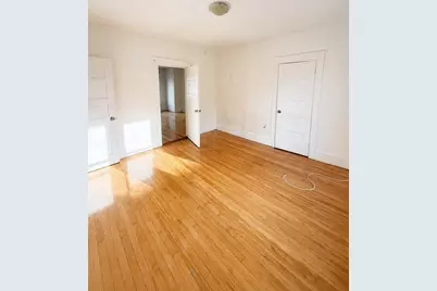 4 Euclid Ave, Worcester, MA 01604 - Photo 6