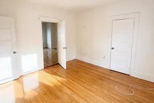 4 Euclid Ave, Worcester, MA 01604 - Photo 6