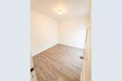 4 Euclid Ave, Worcester, MA 01604 - Photo 8
