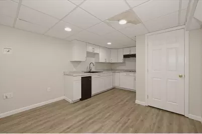 12 Corcoran Rd, Burlington, MA 01803 - Photo 34