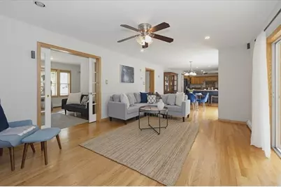 12 Corcoran Rd, Burlington, MA 01803 - Photo 8