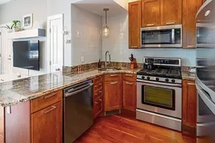 295 D St, Boston, MA 02127 - Photo 2