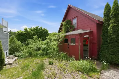 52 Merrimac St, Amesbury, MA 01913 - Photo 14