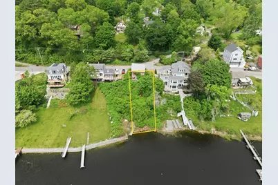 52 Merrimac St, Amesbury, MA 01913 - Photo 6