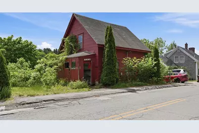 52 Merrimac St, Amesbury, MA 01913 - Photo 16