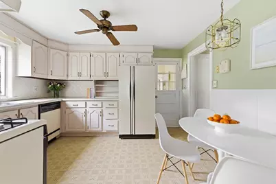 231 Moss Hill Rd, Boston, MA 02130 - Photo 12