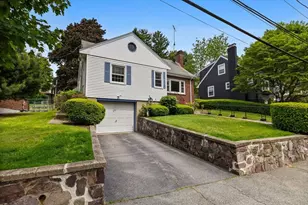 231 Moss Hill Rd, Boston, MA 02130 - Photo 26