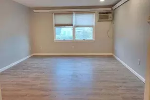 23 High St, Mansfield, MA 02048 - Photo 2