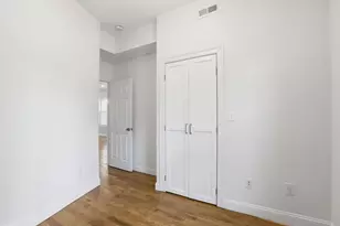 357 W Fourth St, Boston, MA 02127 - Photo 16