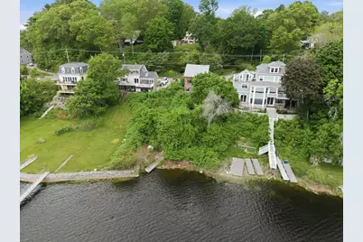 52 Merrimac St, Amesbury, MA 01913 - Photo 14