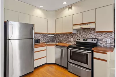 8 Wiget #2, Boston, MA 02113 - Photo 4