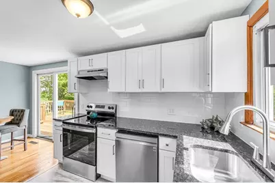 747 N Branch Pkwy, Springfield, MA 01119 - Photo 6