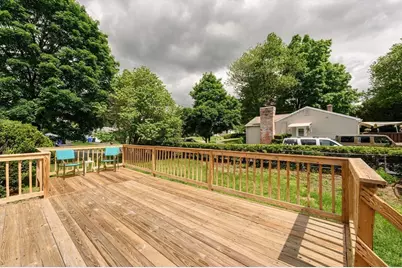 747 N Branch Pkwy, Springfield, MA 01119 - Photo 4
