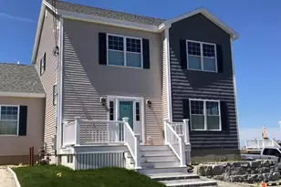 15 10th Ave, Scituate, MA 02066 - Photo 1