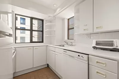 931 Massachusetts Avenue #606, Cambridge, MA 02139 - Photo 4