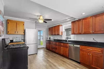 36 Sunset Ave Winter Rental, Hull, MA 02045 - Photo 4