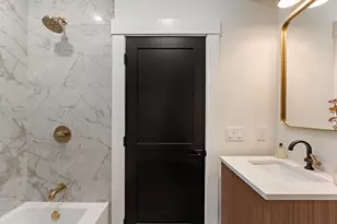 17 Holmes St, Quincy, MA 02171 - Photo 20