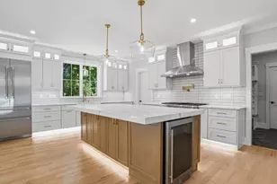 5 Sapphire Circle, Canton, MA 02021 - Photo 4
