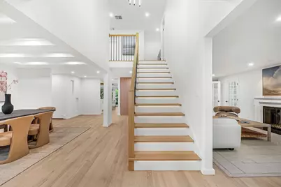 31 Alba Rd, Wellesley, MA 02481 - Photo 2
