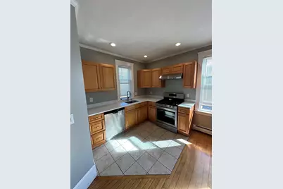 8 Fowler Street #2, Salem, MA 01970 - Photo 2